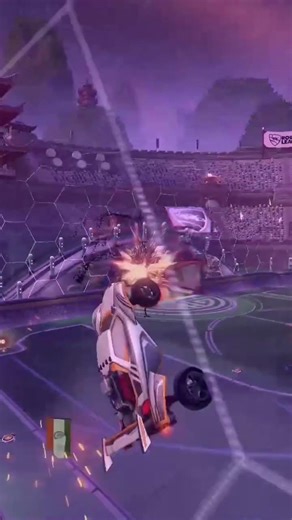 Pinch while in free play #fyp #rocketleague