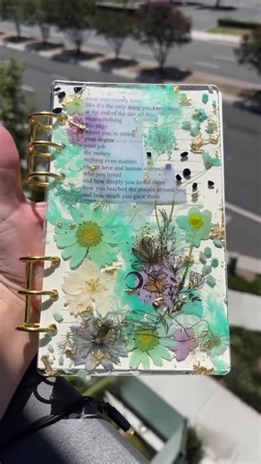 #demolding a poetry embedded notebook with real pressed flowers & blue sandstone crystals 🩵 #notebook #pressedfloral #fyp #poetry