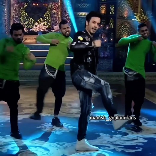 Manish Goplani mütiş dansı 🕺❤👌 #manishgoplani #kumkumbhagya #ahkalbim #manishgoplanifans #fypシ #keşfetedüşelimartık #gamzelimanishim #CapCut #manish_goplani #bihaanpandey #bihaan #dance #manishgoplanim