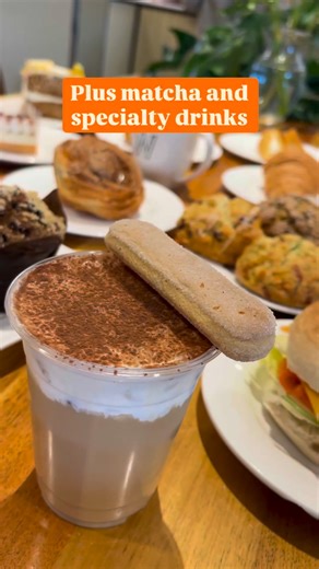 Westdale Cafe is a cozy new cafe in Hamilton’s Westdale Village! Visit them for well-crafted coffee, espresso beverages, matcha, and creative specialty drinks. They also have sandwiches, tasty baked goods, and imported Japanese desserts! We love this new cafe and think you will too. 📍Westdale Cafe is located at 1004 King St W, Hamilton | Urbanicity Hamilton