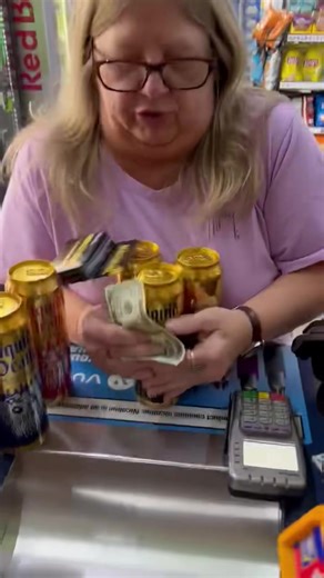 Stock up on our new iced tea that looks like beer and broke the internet. Back in stock on Amazon with free Prime shipping. Load up. #liquiddeath @vflow_xo