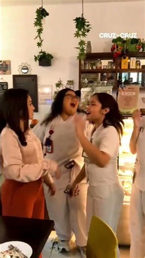 Cruz vs. Cruz: Dream come true ang masampal ng isang Gladys Reyes! (Online Exclusive)