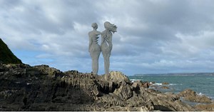 Statue plan to honour forgotten female pirates scrapped