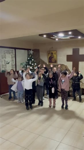 ‎أسرة التعليم الديني للروم الارثوذكس في حماة‎ on Instagram: "🎅🏼🎅🏼🎅🏼🎅🏼♥️♥️♥️♥️🎄🎄🎄🎄"