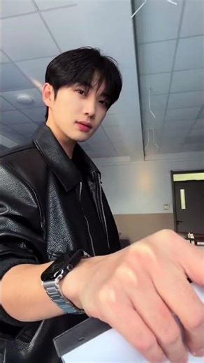 Exclusive: Inside the World of High School Gangs - Campus Life Unveiled