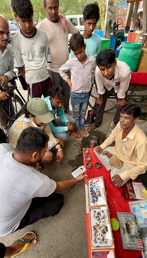 19M views · 10K reactions | Market मे आया नया Scam पत्थर चलाओ किस्मत चमकाओं और बेवकूफ बन जाओ | Taste Of Street 2.0 | Facebook