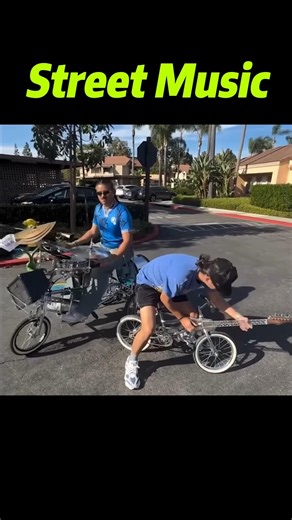 Street music show #funnyclips #funny #music #musicinstruments #shorts #usa