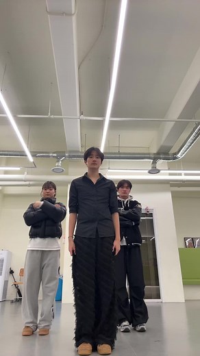 Damn Mommy: Let's Just Dance!