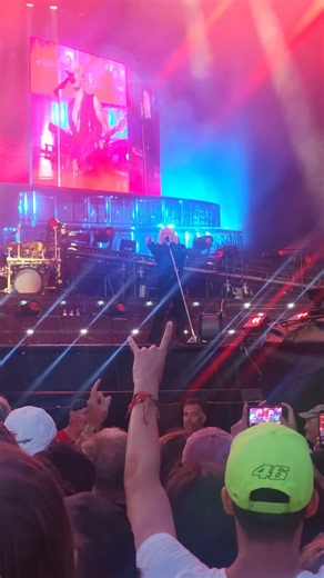 DEF LEPPARD Live in Concert | British Hard Rock Legends 🔥 #graspop2026 #concert #livemetal #gmm2026
