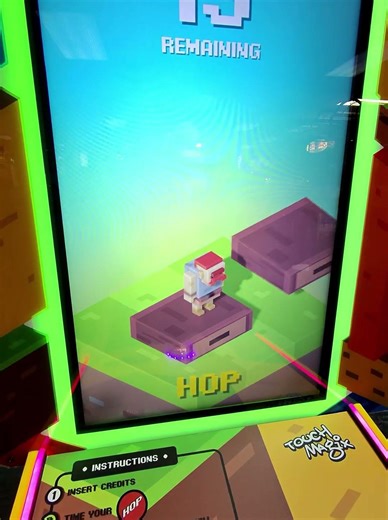 Hop N' Stack Fail #arcade #chuckecheese #lol