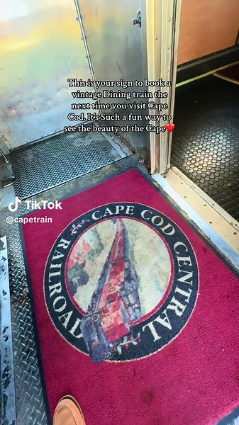 Cape Cod Vintage Dining Train Experience