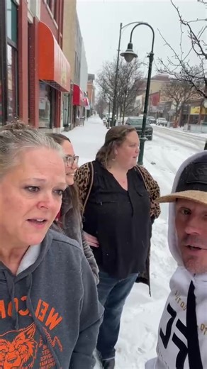 Z93 Hits from '90s to Now on Reels