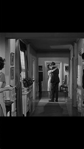 This 1946 Film Still Breaks Hearts Today ❤️ #hollywoodflashback