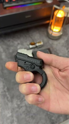 Don't let your boyfriend see this.#model #toys #edc