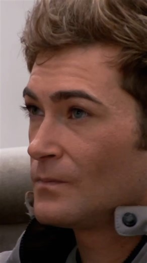 Bride finds her perfect dress with only one week to go before her wedding in the Empire State Building! 😱👰‍♀️ #SayYesToTheDress | Love Weddings