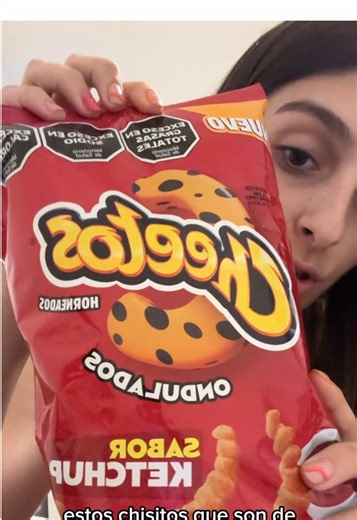 Probando los nuevos cheetos de ketchup @Chester Cheetah @ar_cheetos #cheetos #degustation #probando #cheetosketchup #comida