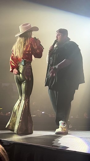 Update: Jelly Roll and Lainey Wilson perform “Save Me” at Nashville Municipal Auditorium in Nashville, TN #jellyroll #laineywilson