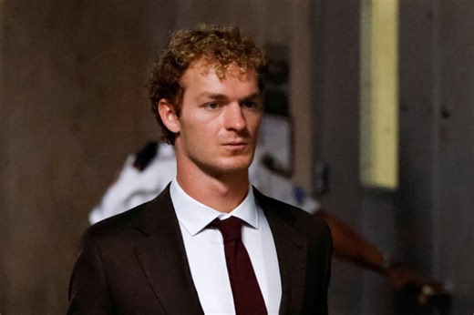 New York jury acquits former Marine charged after subway chokehold death