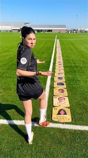 Who Can Get The Best Card? 😳