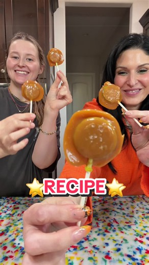 🍏 CARAMEL APPLE LOLLIPOPS 🍏 WHO knows about these? 😉 Full recipe 👇🏼🤤 📝 INGREDIENTS • Green apple Jolly Ranchers, crushed • Werther’s caramel apple hard candies • Werther’s soft apple caramels • About 2 tablespoons heavy whipping cream • Flaky salt, to taste You’ll also need a silicone lollipop mold, lollipop sticks, a silicone mat and parchment paper. 👩🏻‍🍳 LET’S MAKE THEM! \t1.\tPreheat your oven to 350°F. Add 1 Werther’s hard candy and crushed green apple Jolly Ranchers to each cavity