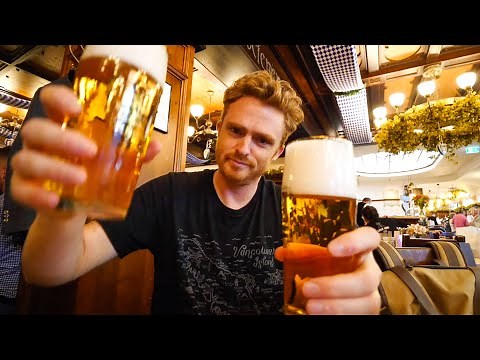Mouthwatering GERMAN FOOD Tour in MUNICH! 🍺🥨 What to Eat & Drink in Munich during Oktoberfest 🇩🇪🧀