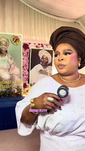 Final burial of late Ma Memunat Ashabi Adejare Nee Adeleye #ramadanblessings #peace #unity #flytvafrica #naijatiktok