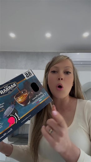 - ##Compatibilità Dolce Gusto##: Capsule studiate per macchine Nescafé Dolce Gusto garantendo massima compatibilità e praticità - ##Esperienza Caffè Napoletano##: Gusto cremoso e cioccolattoso che riproduce il vero caffè napoletano tradizionale - ##Miscela Blu Robusta-Arabica##: Equilibrio perfetto tra robusta intensa e arabica aromatica per un caffè ricco e corposo - ##Miscela Rosa Arabica Delicata##: Predominanza di arabica per un caffè dal sapore delicato e aromatico per palati raffinati - ##