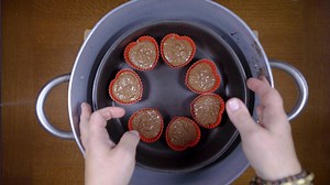 4.6K views · 38 reactions | Per una merenda salutare vi proponiamo questi muffin con farina integrale cotti direttamente sul fornello ;) https://youtu.be/BUY9-DXUsWw | Magic Cooker & More | Facebook