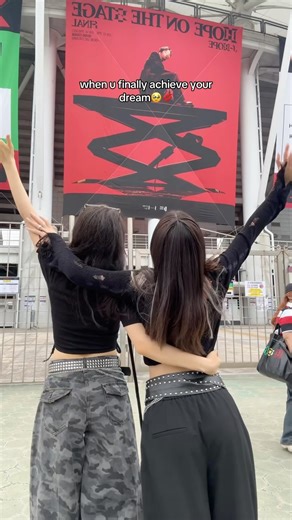 𝐸𝓂𝒾𝓁𝒾𝓎𝒶 | 에밀리야 on Instagram: "@emiliyyam 💜 FINALLY WE ARE HERE😭🇰🇷🥹"