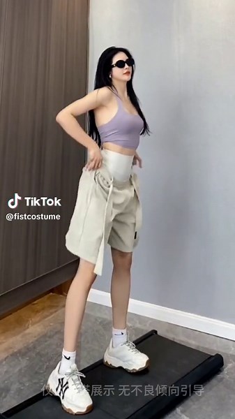 Fashionable TikTok Clothes for Mental Health Awareness