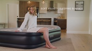 Intex Raised Airbed Mattress with Built-in Pump, Dura-Beam Plus Pillow, Twin - Portable Inflatable Luxury Blow-Up Bed for Adults, Camping, Guests