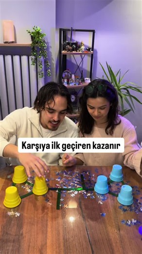 BARDAKLARI Karşıya ilk geçiren Kazanır😂🙌🏻 #games #oyun #familygames #diy #boardgames