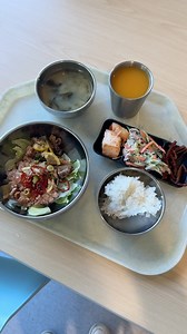 Korean Citrus Fried Chicken Lunch 😆 #foodie #korean #koreanfood #mukbang #lunchtok #officetok #koreanmukbang #lunchatwork #kimchi | Jensintec