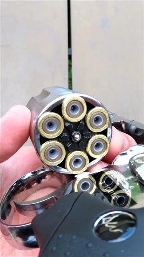 Dan Wesson 6" Pellet Pistol vs Coca Cola