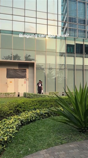 Segala bingung padahal ada di live kita 😭 #BECOMING #BECOMINGID #BECOMINGINDONESIA #BETTERMEBUTSTILLME