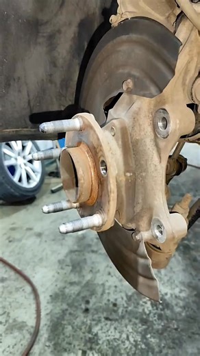 Mechanical Fixer on Instagram: "GMC suburban wheel stud replacement guide #auto #mechanic #shorts #ideas"