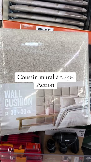 Coussin mural à 2.45€ chez Action ! Idéal pour faire une tête de lit ou une jolie décoration murale 🙌🏼 #home #homedesign #deco #decor