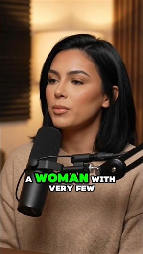 A woman with few friends isn’t lonely! #women #relationship #shorts #podcast #bff