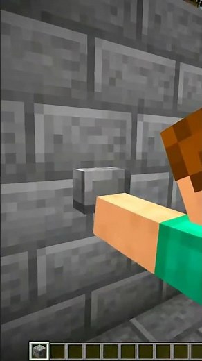 MINECRAFT keep pressing 1 button