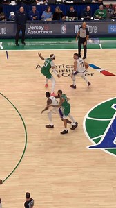 Daniel Gafford blocks LeBron James. | abbyjonestv