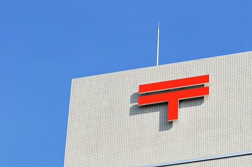 手紙やはがきをポストに投函して相手に配達されるまでの流れについて元郵便局員が解説します