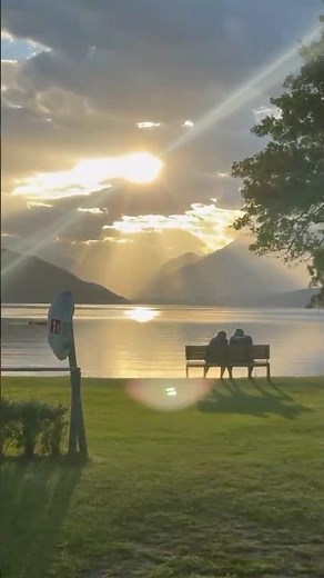 Millstätter See sieht aus wie gemalt 😍🌅 #sonnenuntergang #austria #camping #viral #shorts