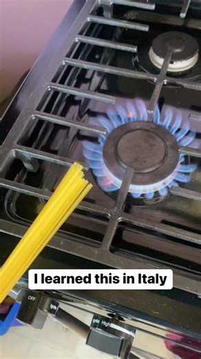 5.1K views · 53 reactions | How to energetically cleanse a room. #funnyreels #pasta #energyclearing #italy | Sara L | Facebook