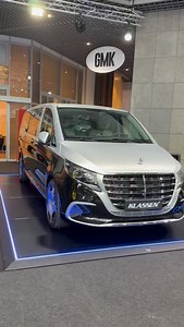 KLASSEN V-Class, Top Marques Monaco, internationale Messen und vieles mehr! ✨ Wir blicken stolz auf ein Jahr voller Highlights, Begegnungen und weltweiter Erfolge zurück. 🌍 Von den glamourösen Straßen Monacos bis zu den größten Automobilmessen Europas – unsere KLASSEN Fahrzeuge haben überall begeistert. 🚘💎 Doch das ist erst der Anfang. 💪 Wir bereiten uns bereits auf neue, visionäre Projekte für 2026 vor – Innovation, Luxus und Sicherheit auf einem völlig neuen Niveau. 🔥 Bleibt gespannt. Das