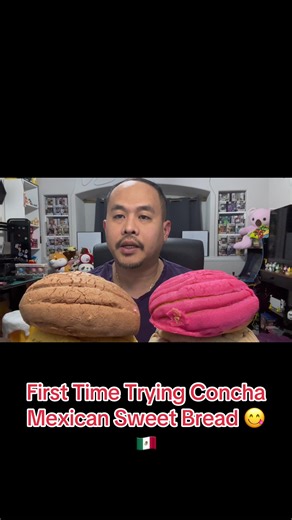 First Time Trying Concha: A Sweet Mexican Delight!