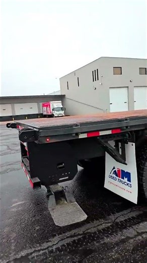 2018 FREIGHTLINER BUSINESS CLASS M2 106 For Sale