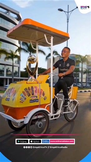 YANGA WALIUNGANA NA AZAM ACHA WAONE AIBU TUPO KWA MBALI TUNAANGALIA MPAMBANO!