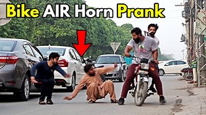 3.6M views · 87K reactions | Bike Loud Horn Prank | LahoriFied | LahoriFied Entertainment | Facebook