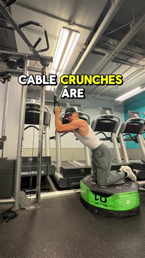 How to get Abs 101. Cable Crunches are the only option! They’re the best way to progressively overload and they’re the most isolating out of any ab exercise by far. Stop doing hanging leg races there too dependent on hip flexors. Doing these elevated will help you get a better range of motion and pull all the shawtys you can imagine. Lock in twin. ##gym##gymtok##howtogetabs##abworkout##abs