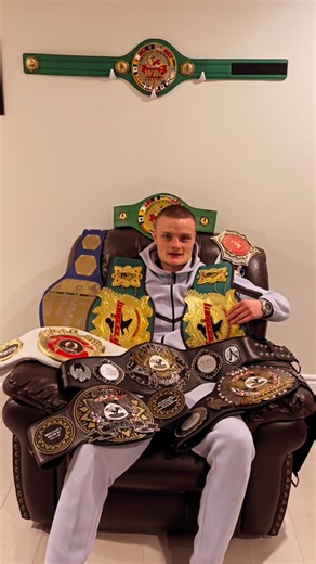 Thomas Mandra on Instagram: "Back in the ring where I belong January 31st @freedomfighterpromotions Been fighting my whole life so Janaury 31st just another day me & another man agreed to exchange in hand-hand combat under the sanctioning athletic commission of New York City This fight will show how I hard work everyday 🇨🇦🇪🇪🏆"